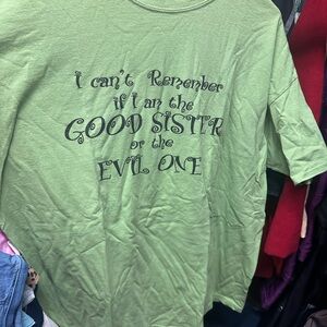 Gildan‎ Green Short Sleeve Tee